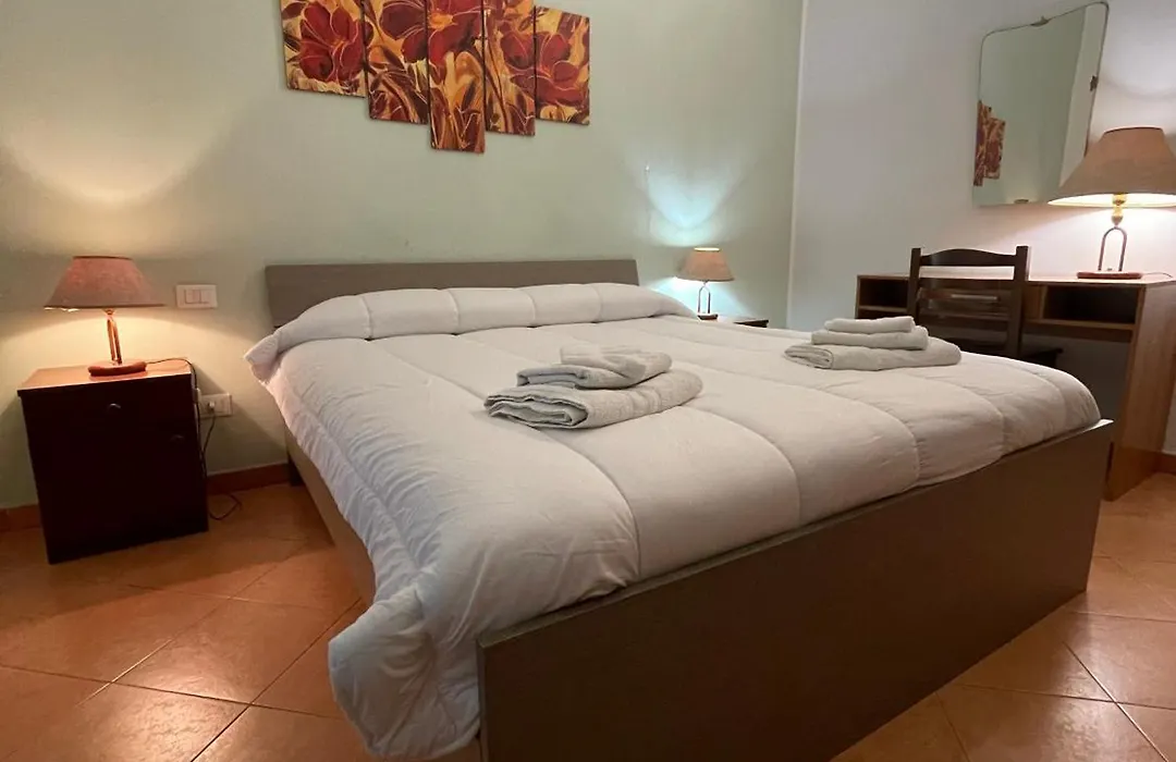 Hola Cathedral House Cadorna-1